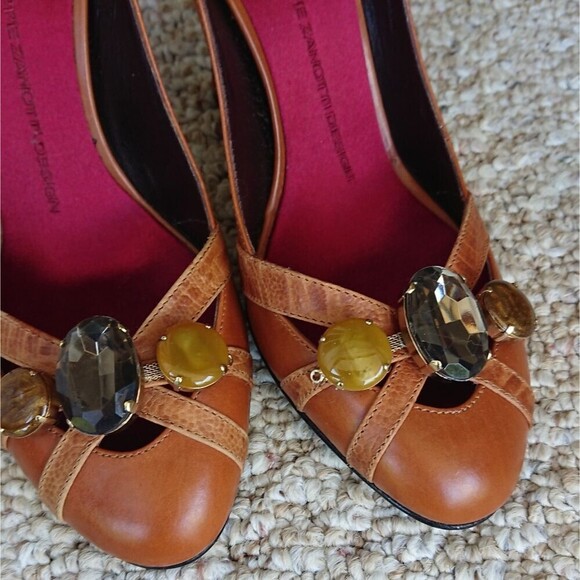 Giuseppe Zanotti Cognac Heels with Stone Embellishments Pumps size 36.5 - Picture 6 of 14